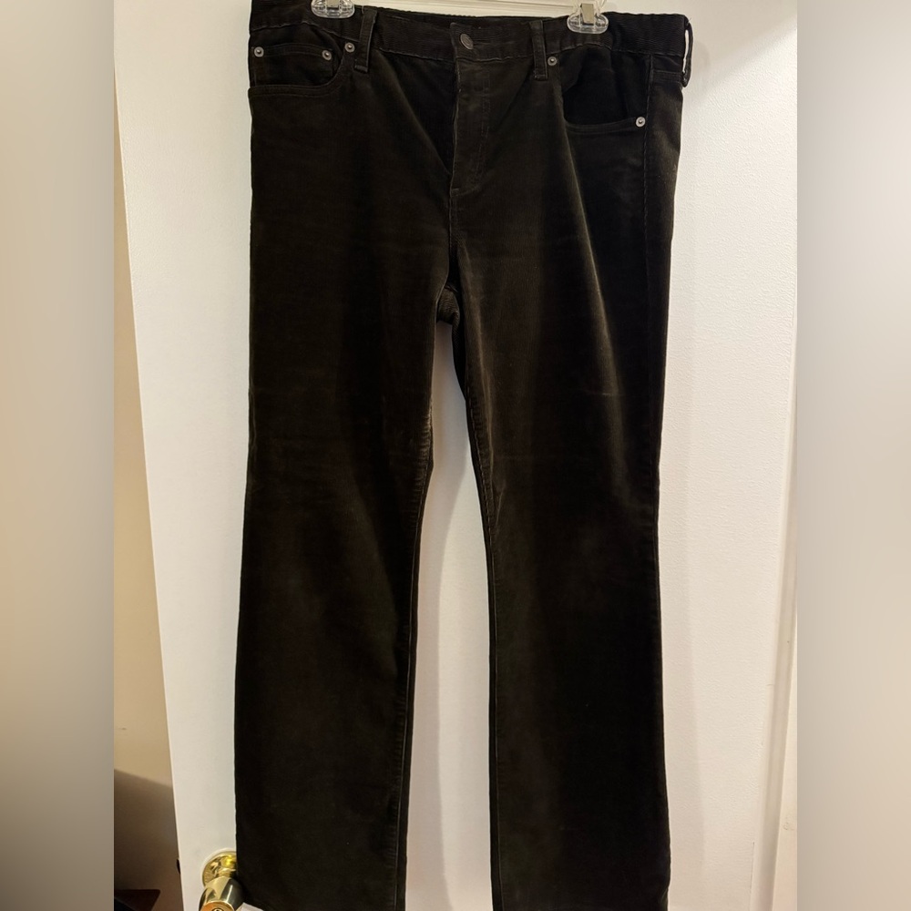GAP dark olive green corduroy pants. Great condition.